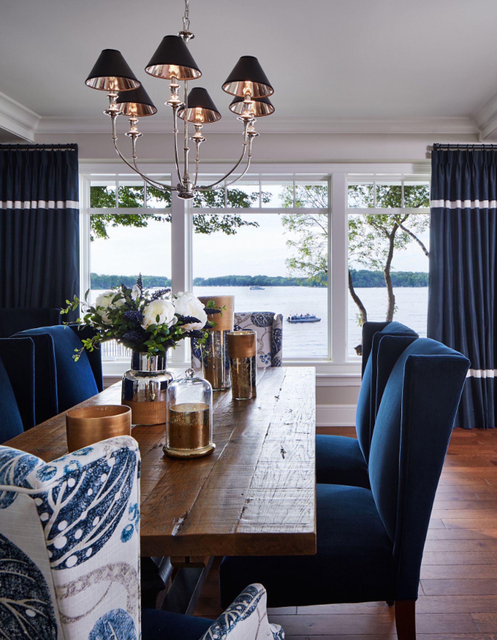 10 Trendy Dining Room Decorating Ideas for this Summer