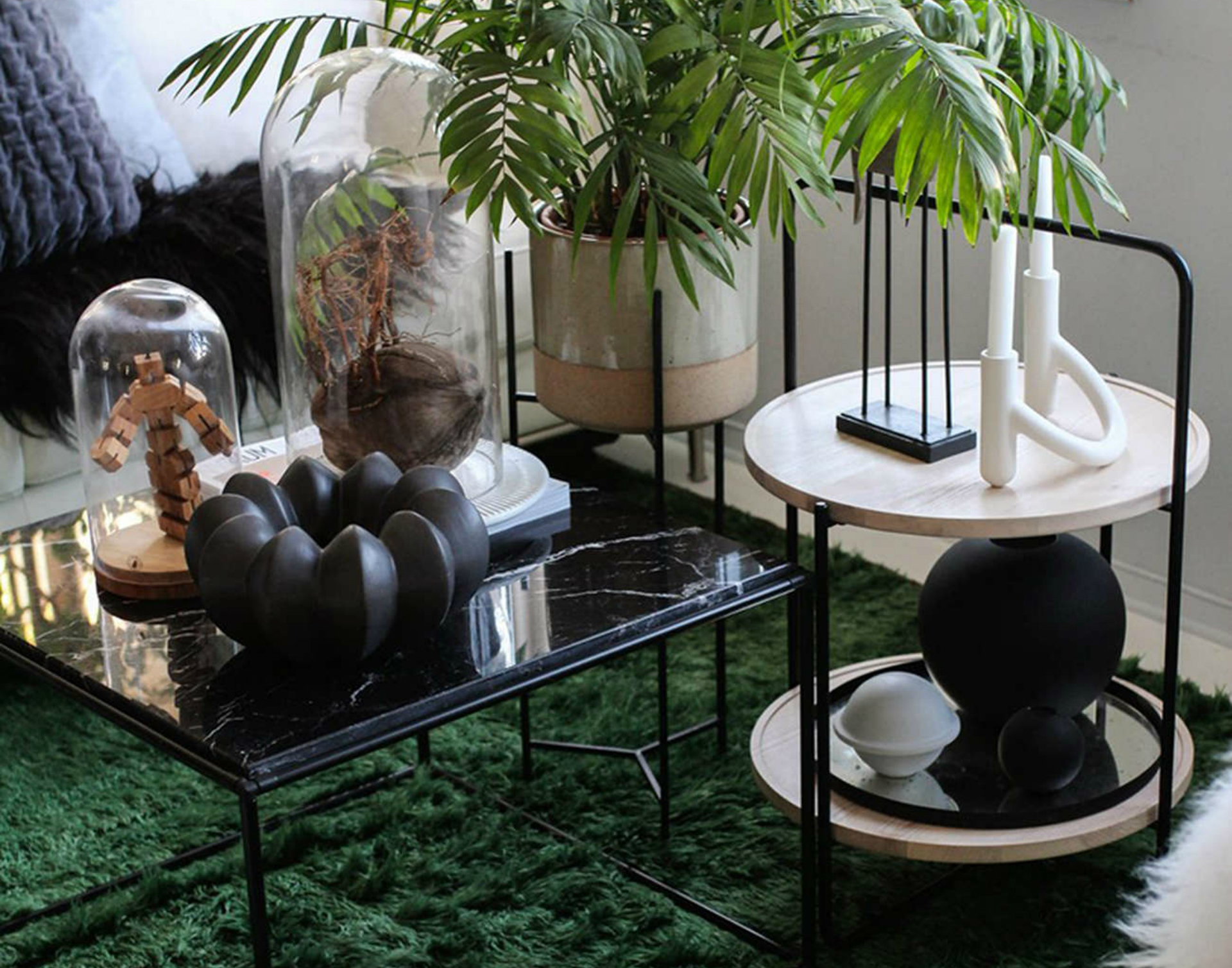 10 Amazing Modern Rugs for Your Living Room