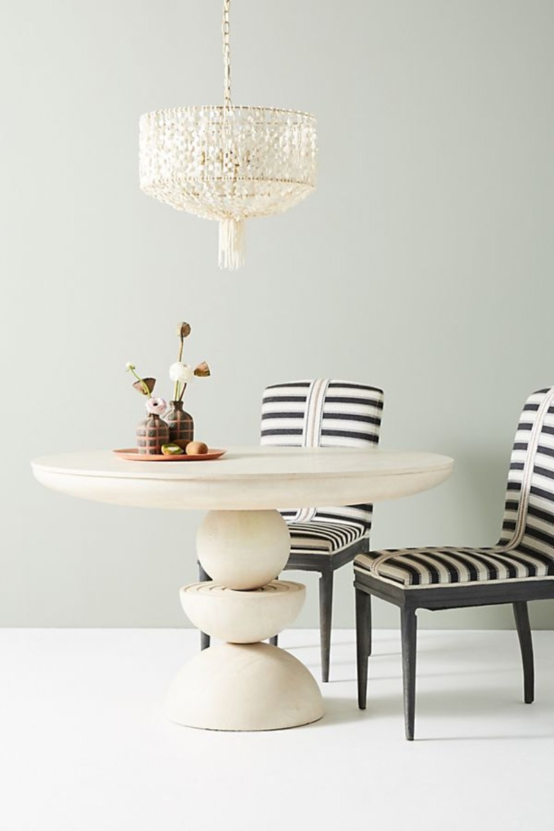 10 Small Dining Room Tables that Will Impress You