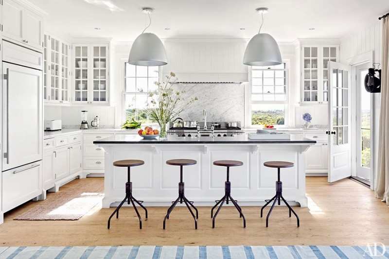 Victoria Hagan, white kitchen, blue rug, modern kitchen design